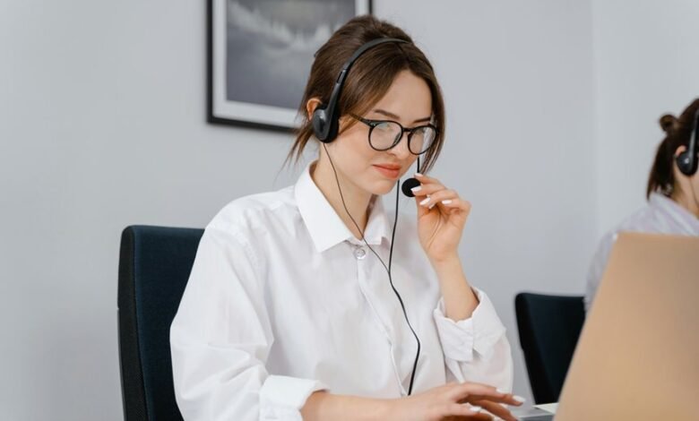 hotline caller report service